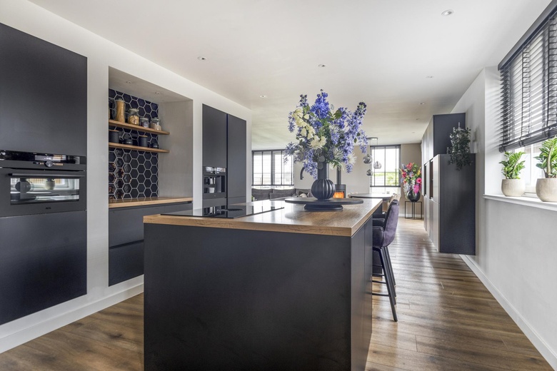 BedrijfsruimteaanNoordweegseweg 4<br/> in's-Heer-Hendrikskinderen