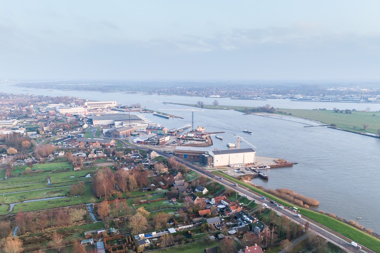 KantoorruimteaanRivierdijk 458<br/> inHardinxveld-Giessendam KantoorruimteaanRivierdijk 458<br/> inHardinxveld-Giessendam