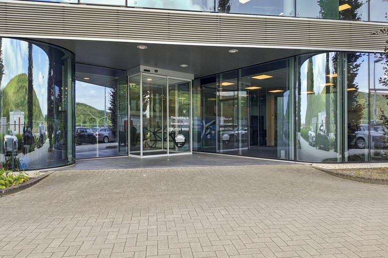 BedrijfsruimteaanLindeboomseweg 51-53<br/> inAmersfoort BedrijfsruimteaanLindeboomseweg 51-53<br/> inAmersfoort