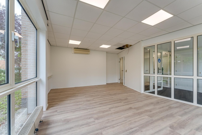 KantoorruimteaanPapiermolen 2 - 6<br/> inHouten