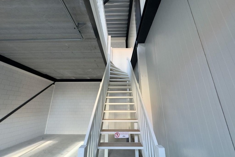 BedrijfsruimteaanSteur 422<br/> inWaddinxveen