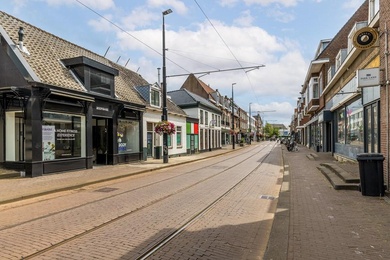 Bekijk foto 2 van Bergse Dorpsstraat 71 Bekijk foto 2 van Bergse Dorpsstraat 71