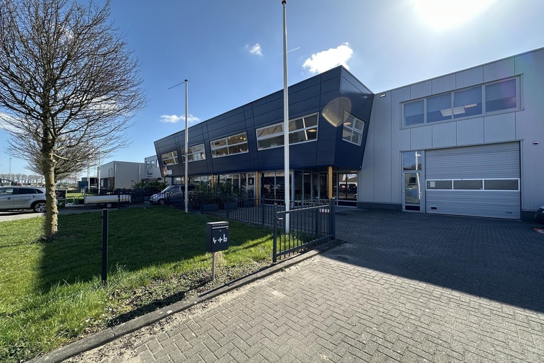 KantoorruimteaanTransportstraat 6<br/> inGiessen KantoorruimteaanTransportstraat 6<br/> inGiessen