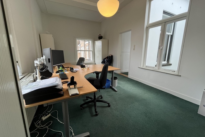 KantoorruimteaanDorpsstraat vo Steenstraat 128<br/> inDe Bilt