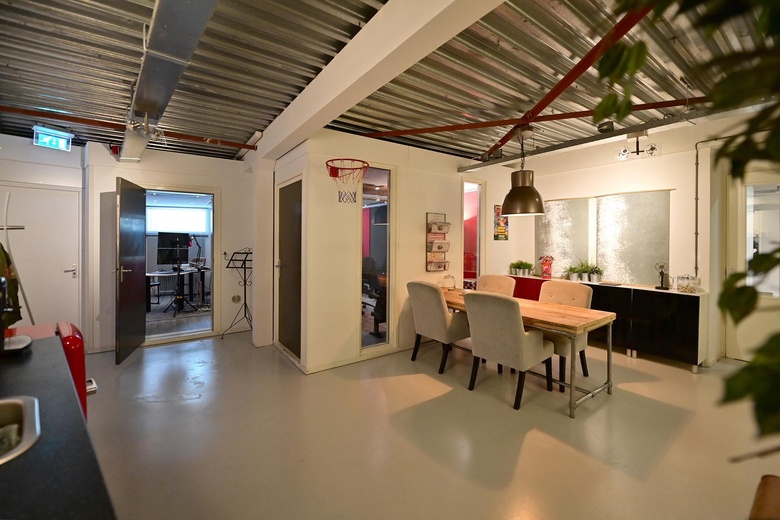 KantoorruimteaanLage Naarderweg 73 B<br/> inHilversum KantoorruimteaanLage Naarderweg 73 B<br/> inHilversum