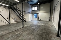Bekijk foto 3 van Aluminiumstraat 10 Bekijk foto 3 van Aluminiumstraat 10