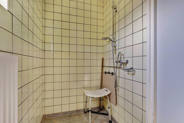 WinkelruimteaanVredenseweg 12 a<br/> inWinterswijk