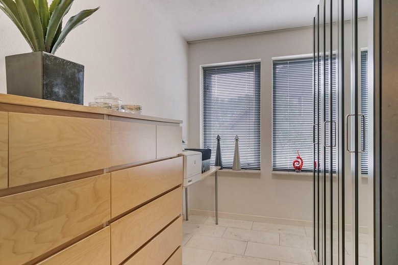 BedrijfsruimteaanGibsonstraat 6<br/> inSteenbergen BedrijfsruimteaanGibsonstraat 6<br/> inSteenbergen