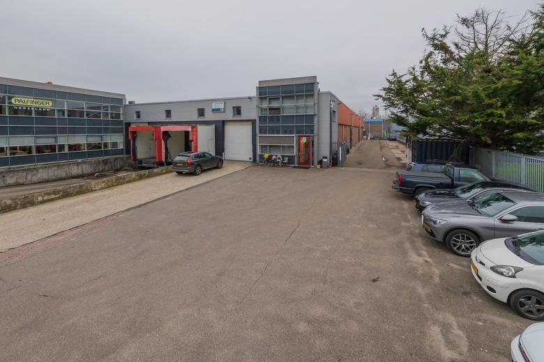 BedrijfsruimteaanProduktieweg 12<br/> inZoeterwoude BedrijfsruimteaanProduktieweg 12<br/> inZoeterwoude