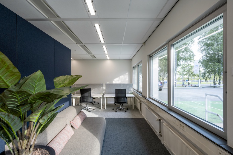 KantoorruimteaanStationsplein-ZW 983<br/> inSchiphol