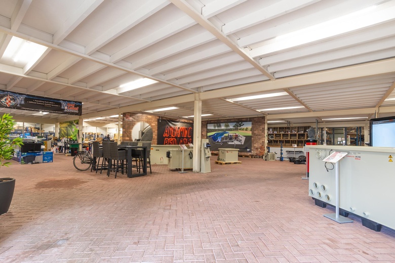 BedrijfsruimteaanHuisbergenweg 3<br/> inRosmalen