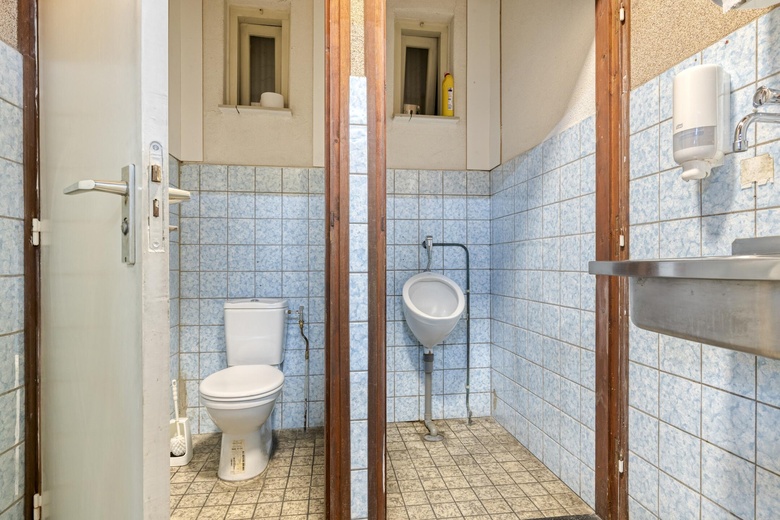 BedrijfsruimteaanSchouwslootweg 7<br/> inWaalwijk