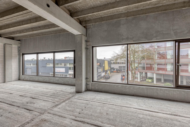 BedrijfsruimteaanZuiderloswal 5<br/> inHilversum BedrijfsruimteaanZuiderloswal 5<br/> inHilversum