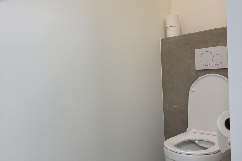 BedrijfsruimteaanNijverheidslaan 8 F<br/> inWeesp