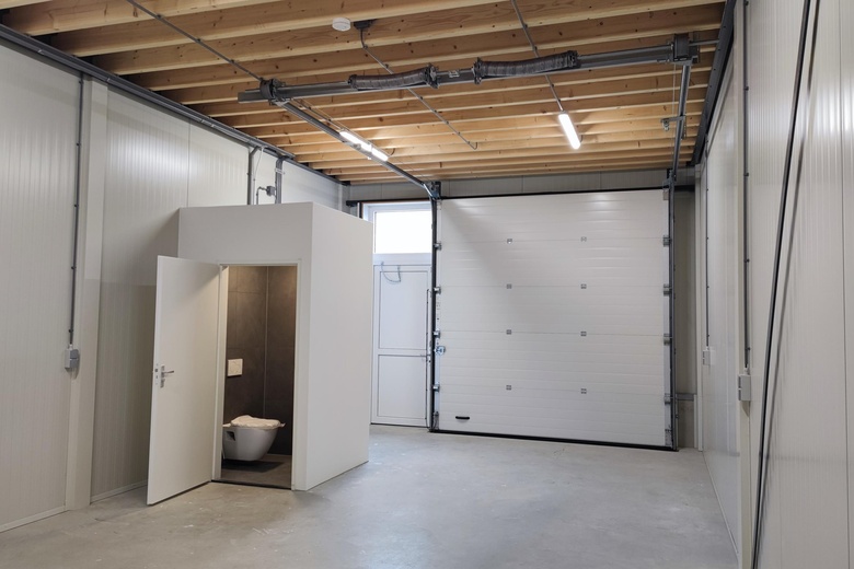 BedrijfsruimteaanVlotbrugweg 13 D<br/> inAlmere BedrijfsruimteaanVlotbrugweg 13 D<br/> inAlmere