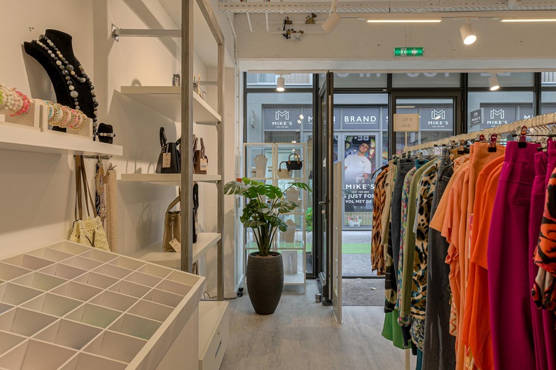 WinkelruimteaanHoutmarkt 41 - 43<br/> inBreda