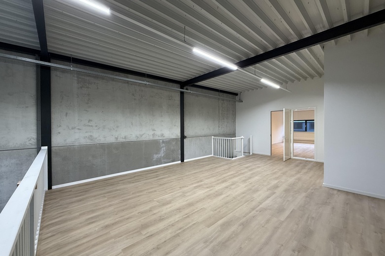 BedrijfsruimteaanAgriport 5 08<br/> inMiddenmeer