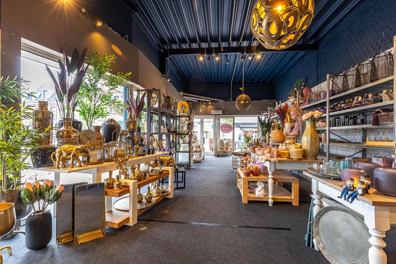 WinkelruimteaanKanaalstraat 77<br/> inLisse WinkelruimteaanKanaalstraat 77<br/> inLisse