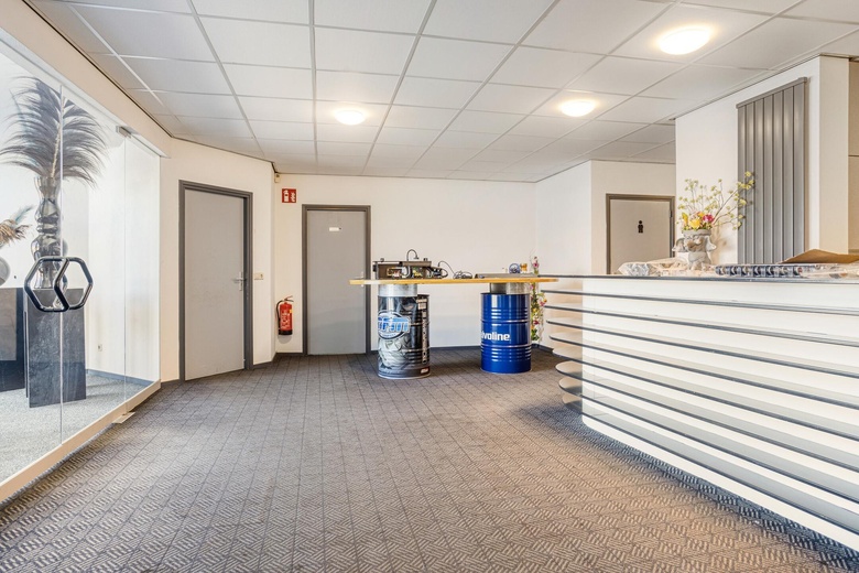 BedrijfsruimteaanRhijnkant 2<br/> inBerkel-Enschot BedrijfsruimteaanRhijnkant 2<br/> inBerkel-Enschot