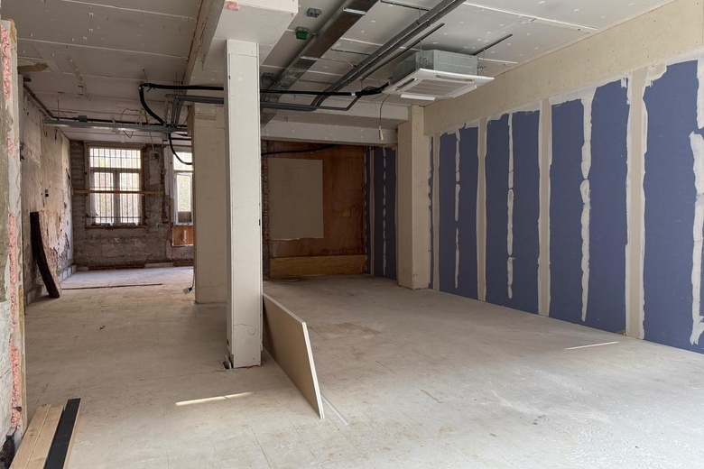 WinkelruimteaanZeilstraat 6 H<br/> inAmsterdam WinkelruimteaanZeilstraat 6 H<br/> inAmsterdam