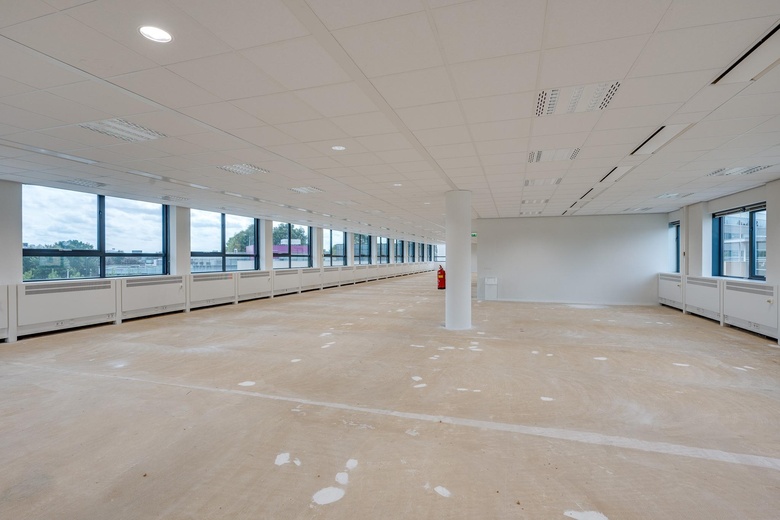 KantoorruimteaanDr Holtroplaan 2 - 40<br/> inEindhoven KantoorruimteaanDr Holtroplaan 2 - 40<br/> inEindhoven