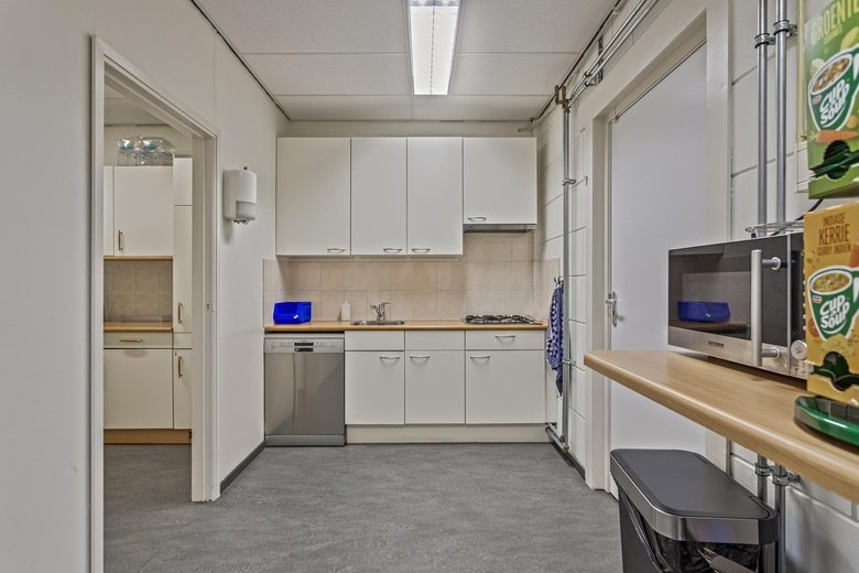 BedrijfsruimteaanTieleman en Drosweg 17<br/> inLeiden