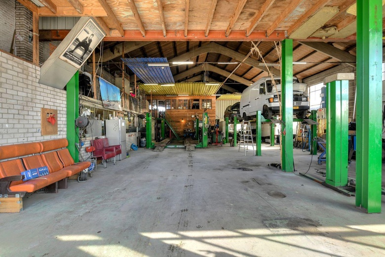 BedrijfsruimteaanAbdis van Thornstraat 16 - 18<br/> inGilze