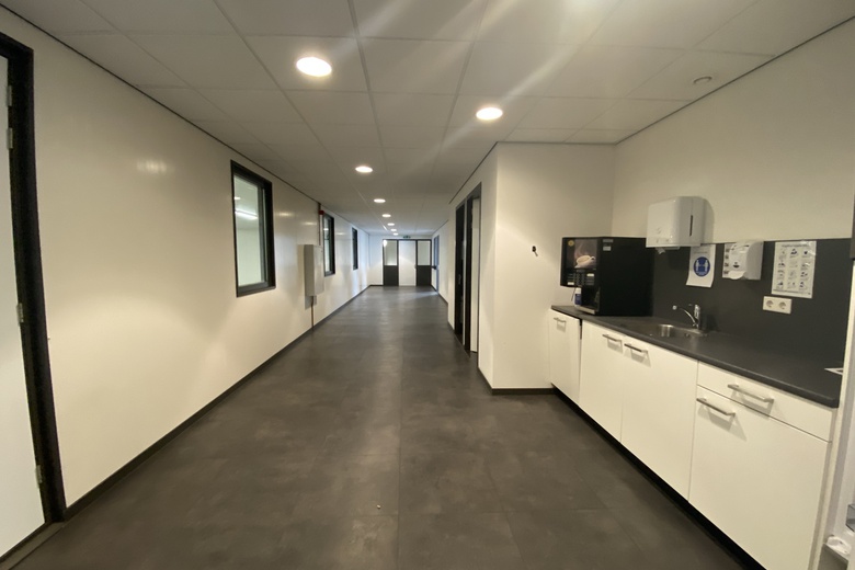 Kantoorruimteaanvan Schijndelstraat 8<br/> inWaalwijk Kantoorruimteaanvan Schijndelstraat 8<br/> inWaalwijk