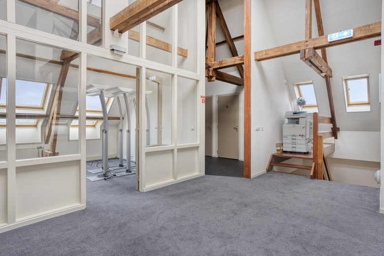 KantoorruimteaanRaadhuisplein 9<br/> inHeeswijk