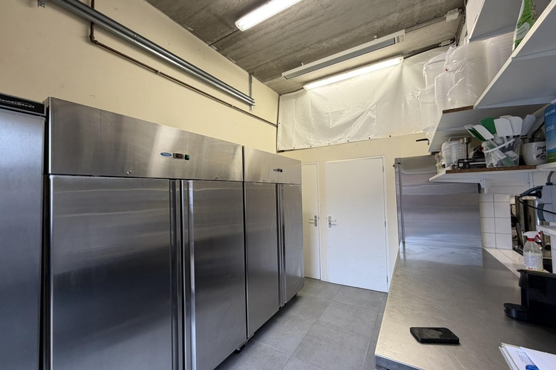 BedrijfsruimteaanBeitelstraat 67 n<br/> inEdam