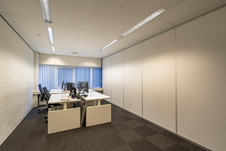 Bedrijfsruimteaan's-Gravelandseweg 371<br/> inSchiedam