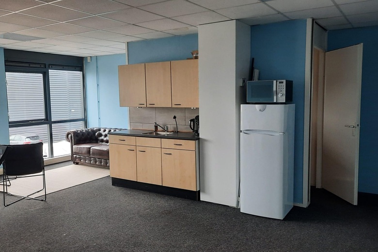 BedrijfsruimteaanBijsterhuizen 2136<br/> inWijchen BedrijfsruimteaanBijsterhuizen 2136<br/> inWijchen