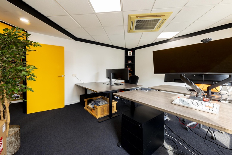 KantoorruimteaanStationstraat 278<br/> inNuth KantoorruimteaanStationstraat 278<br/> inNuth