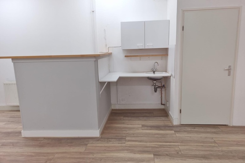 BedrijfsruimteaanKokstraat 37<br/> inEefde