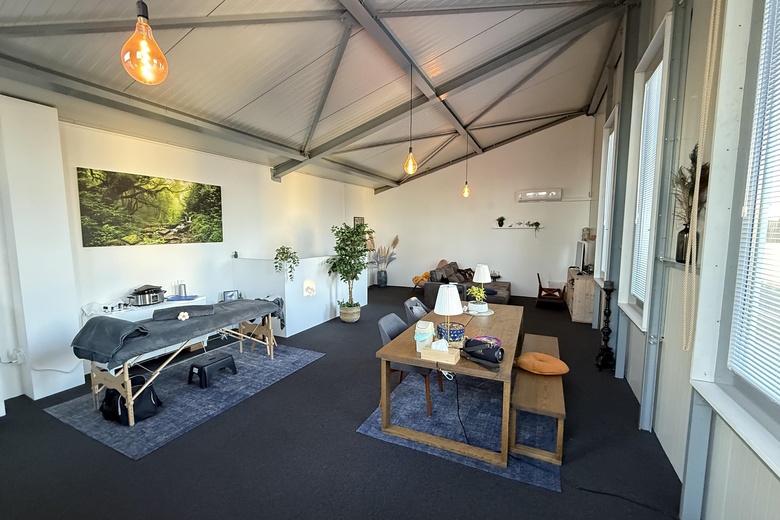 BedrijfsruimteaanHoofdweg-Noord 9 e<br/> inNieuwerkerk aan den IJssel