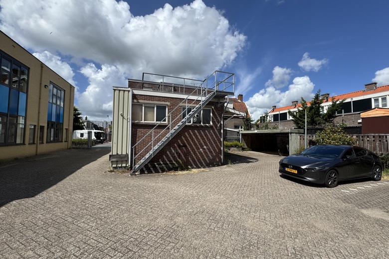 BedrijfsruimteaanRosmolenstraat 32 A<br/> inZaandam