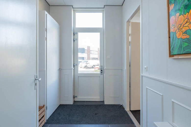 BedrijfsruimteaanVennestraat 11 V<br/> inLisse BedrijfsruimteaanVennestraat 11 V<br/> inLisse