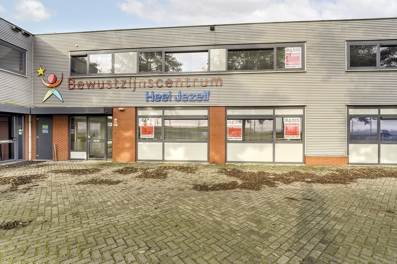 KantoorruimteaanLuzernestraat 37 A<br/> inNieuw-Vennep