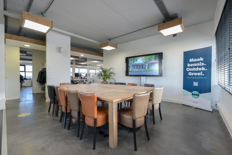 KantoorruimteaanAnthonie Fokkerstraat 33 B<br/> inBarneveld