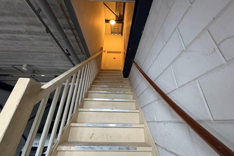 BedrijfsruimteaanVlotlaan 302<br/> inMonster BedrijfsruimteaanVlotlaan 302<br/> inMonster