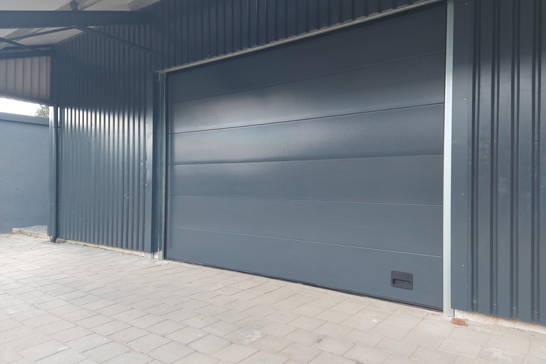 Bedrijfsruimte Bergen op Zoom - Parallelweg 106 a - Foto 3