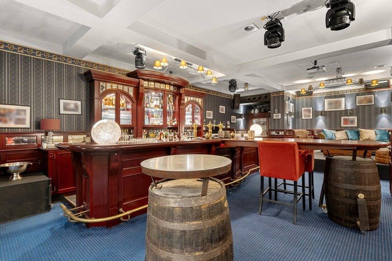 HorecaaanJansbuitensingel 5<br/> inArnhem HorecaaanJansbuitensingel 5<br/> inArnhem