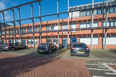 Bekijk foto 2 van De Trompet 1757