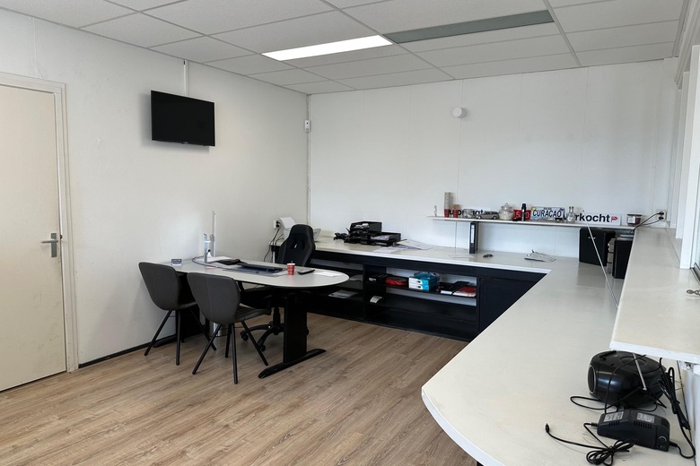 BedrijfsruimteaanScherpdeel 20 a<br/> inRoosendaal BedrijfsruimteaanScherpdeel 20 a<br/> inRoosendaal