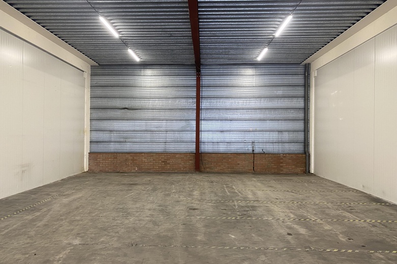 BedrijfsruimteaanWeusteweg 1 f<br/> inWierden BedrijfsruimteaanWeusteweg 1 f<br/> inWierden