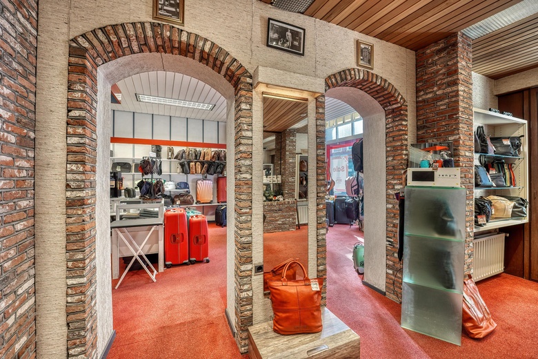 WinkelruimteaanBreestraat 118 - 120<br/> inLeiden