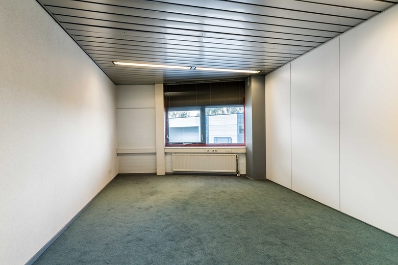 KantoorruimteaanInnsbruckweg 90<br/> inRotterdam KantoorruimteaanInnsbruckweg 90<br/> inRotterdam