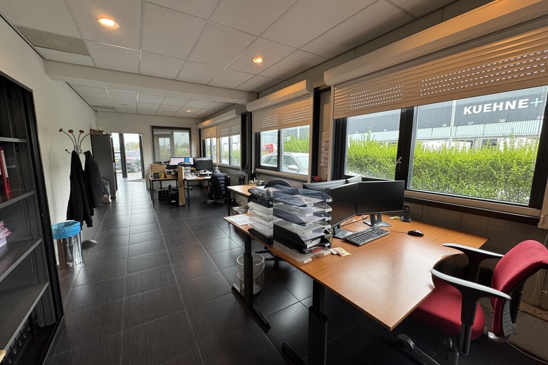 BedrijfsruimteaanKleine Steng 3<br/> inWestzaan