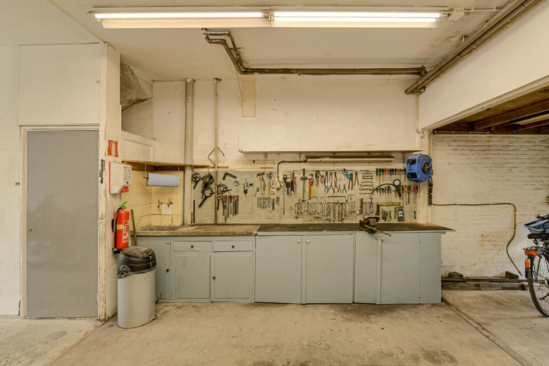 BedrijfsruimteaanHoge Steenweg 75<br/> inBreda BedrijfsruimteaanHoge Steenweg 75<br/> inBreda