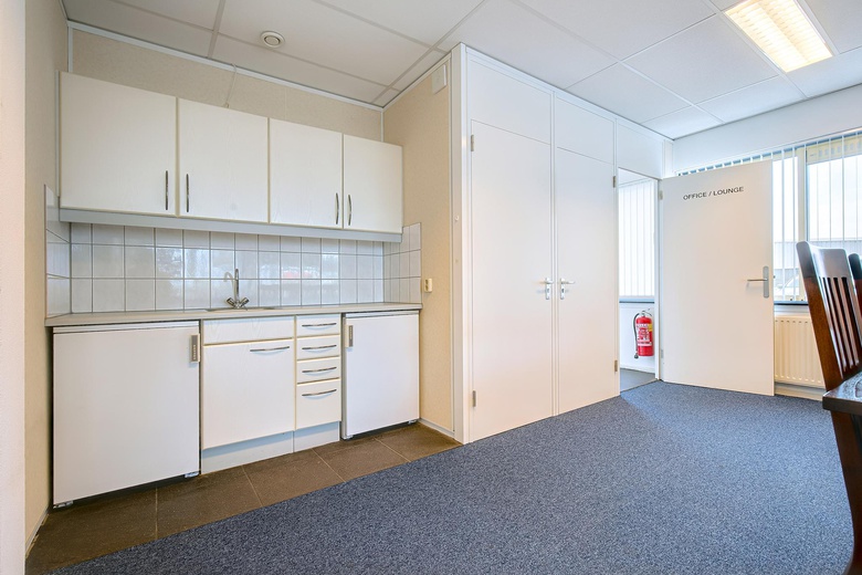 KantoorruimteaanDakotaweg 11<br/> inLelystad KantoorruimteaanDakotaweg 11<br/> inLelystad